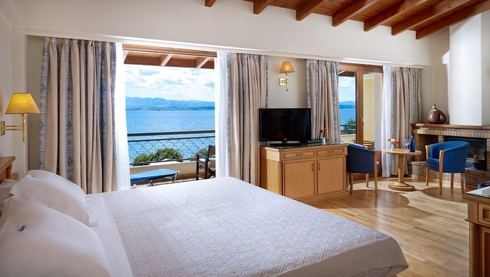 Negroponte Resort Eretria Ngoại thất bức ảnh